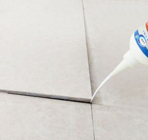 惠安瓷砖空鼓维修公司分享卫生间瓷砖脱落的原因可能有以下几点